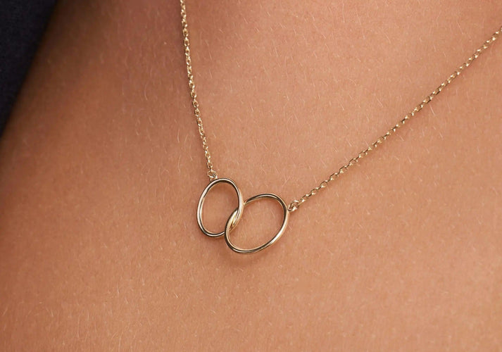 Tov Essentials Linked Infinity Pendant Ketting 14 Karaat Goud