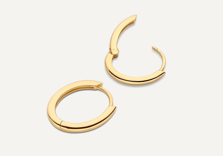 Tov Essentials Ovale Kleine Hoops (15mm) 14 Karaat Goud