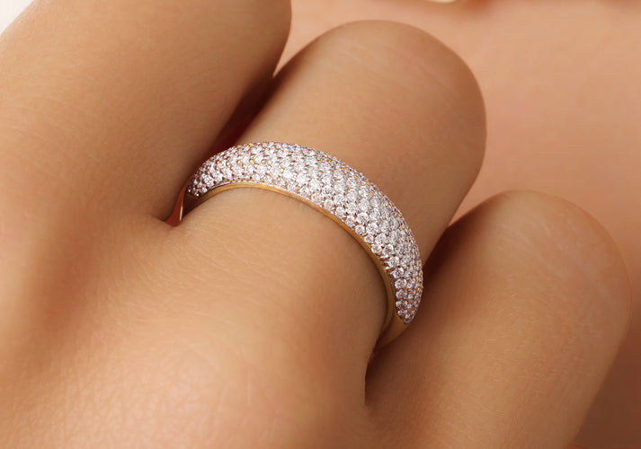 Tov Essentials Pavé Diamant Dome Ring (0.50 Ct) 14 Karaat Goud Met Diamanten