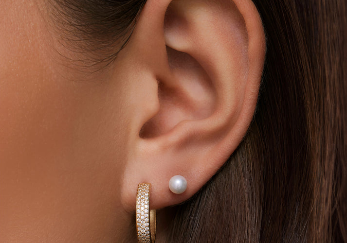 Tov Essentials Pavé Zirkonia Brede Medium Hoops (18mm) 14 Karaat Goud