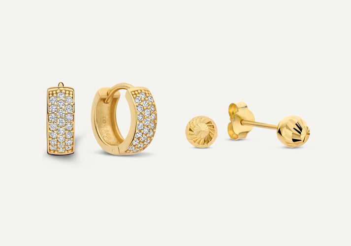tov essentials Pavé Zirkonia Hoops Bolletje Oorbellen Set 14 Karaat Goud tov essentials Pavé Zirkonia Hoops Bolletje Oorbellen Set 14 Karaat Goud