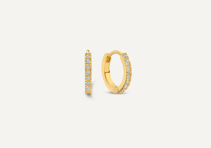 tov essentials Pavé Zirkonia Kleine Huggie Hoops (10mm) 14 Karaat Goud