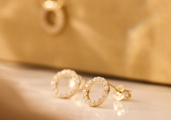 Tov Essentials Pavé Zirkonia Open Halo Oorknopjes 14 Karaat Goud