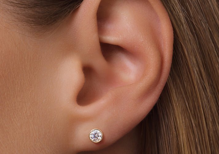 Tov Essentials Round Cut Zirkonia Oorknopjes 14 Karaat Goud