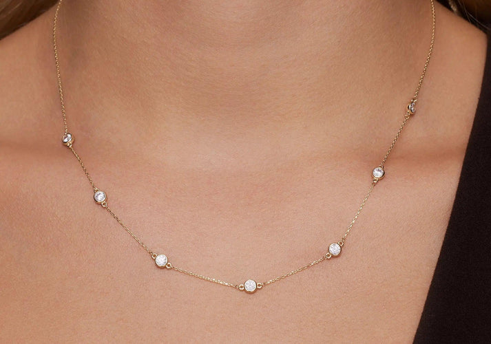 Tov Essentials Stationed Bezel Set Zirkonia Ketting 14 Karaat Goud