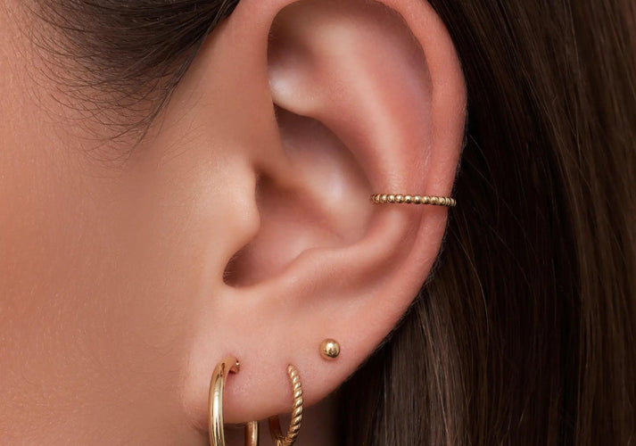 Tov Essentials Bolletjes Ear Cuff 14 Karaat Goud