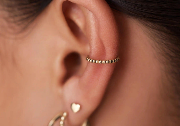 Tov Essentials Bolletjes Ear Cuff 14 Karaat Goud