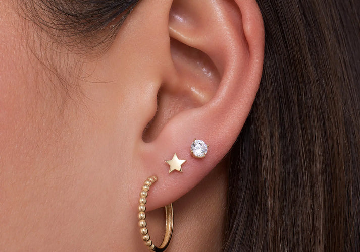 Tov Essentials Ster Oorknopjes 14 Karaat Goud