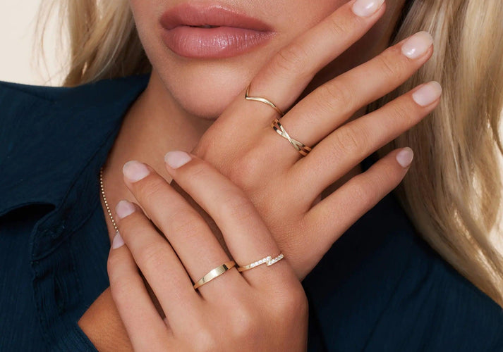 Tov Essentials Zirkonia Cross Ring 14 Karaat Goud