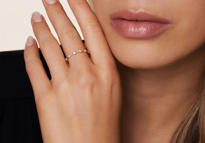 Tov Essentials Twelve Bezel Set Zirkonia Band Ring 14 Karaat Goud