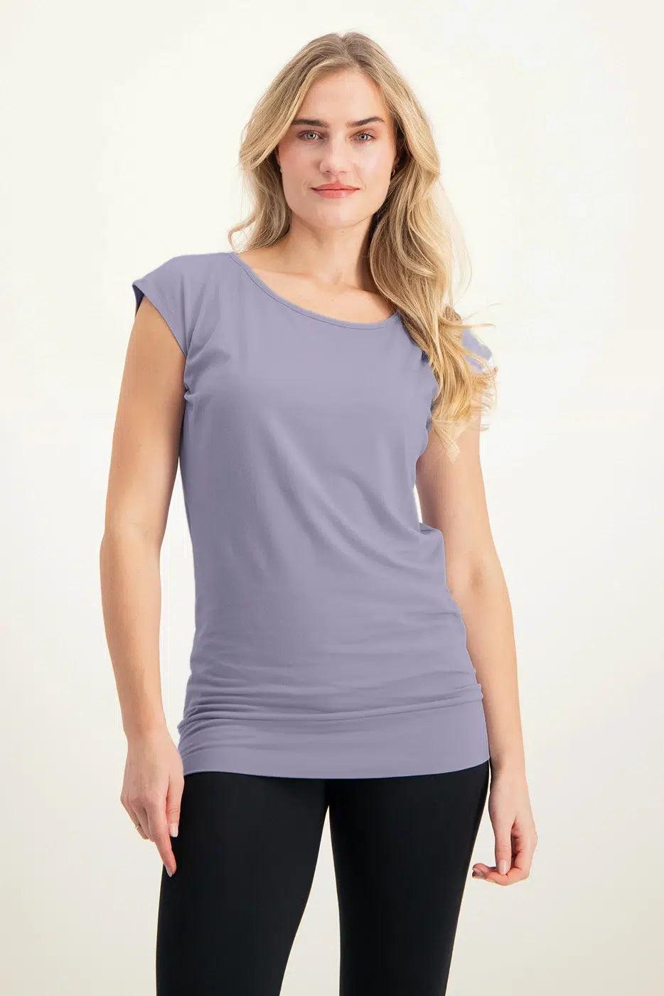 urban goddess Asana Yoga Tee - Lilac