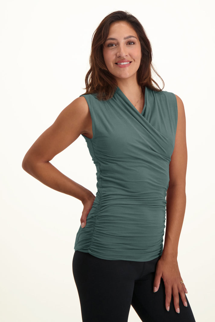 urban goddess Good Karma Yoga Top - Forest