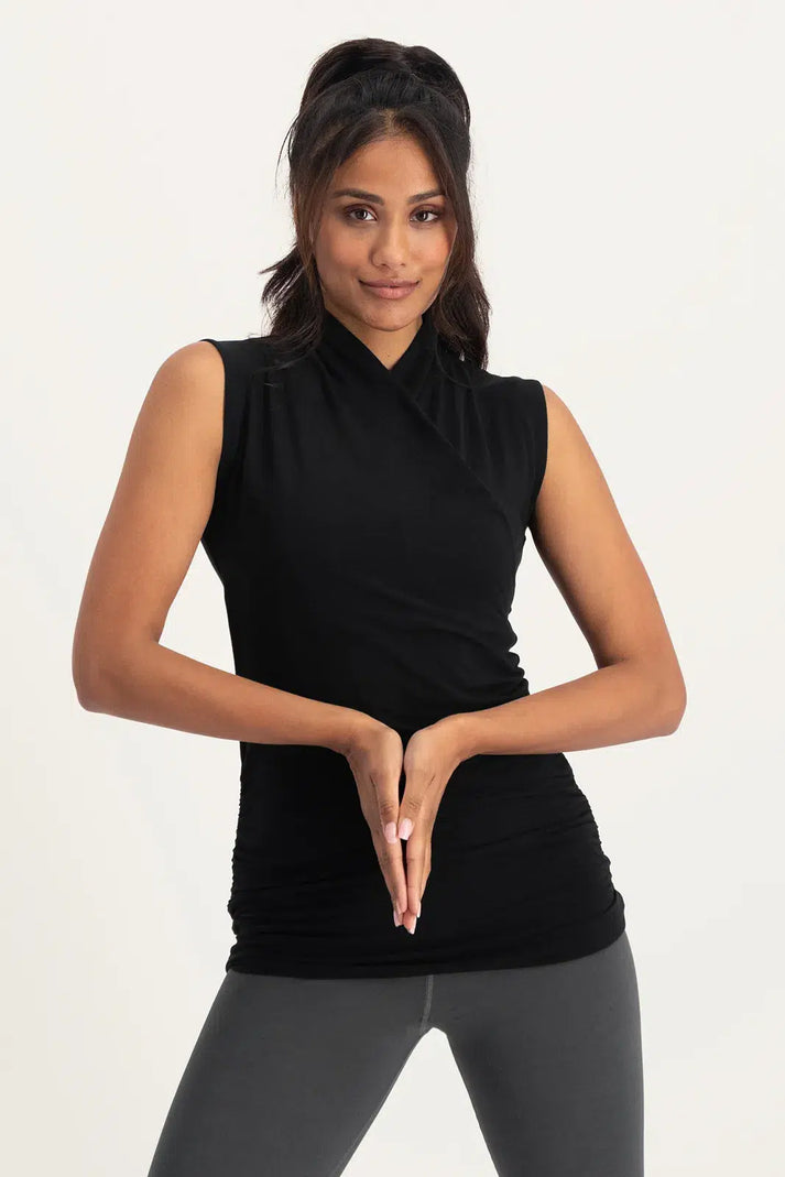 urban goddess Good Karma Yoga Top - Onyx Black