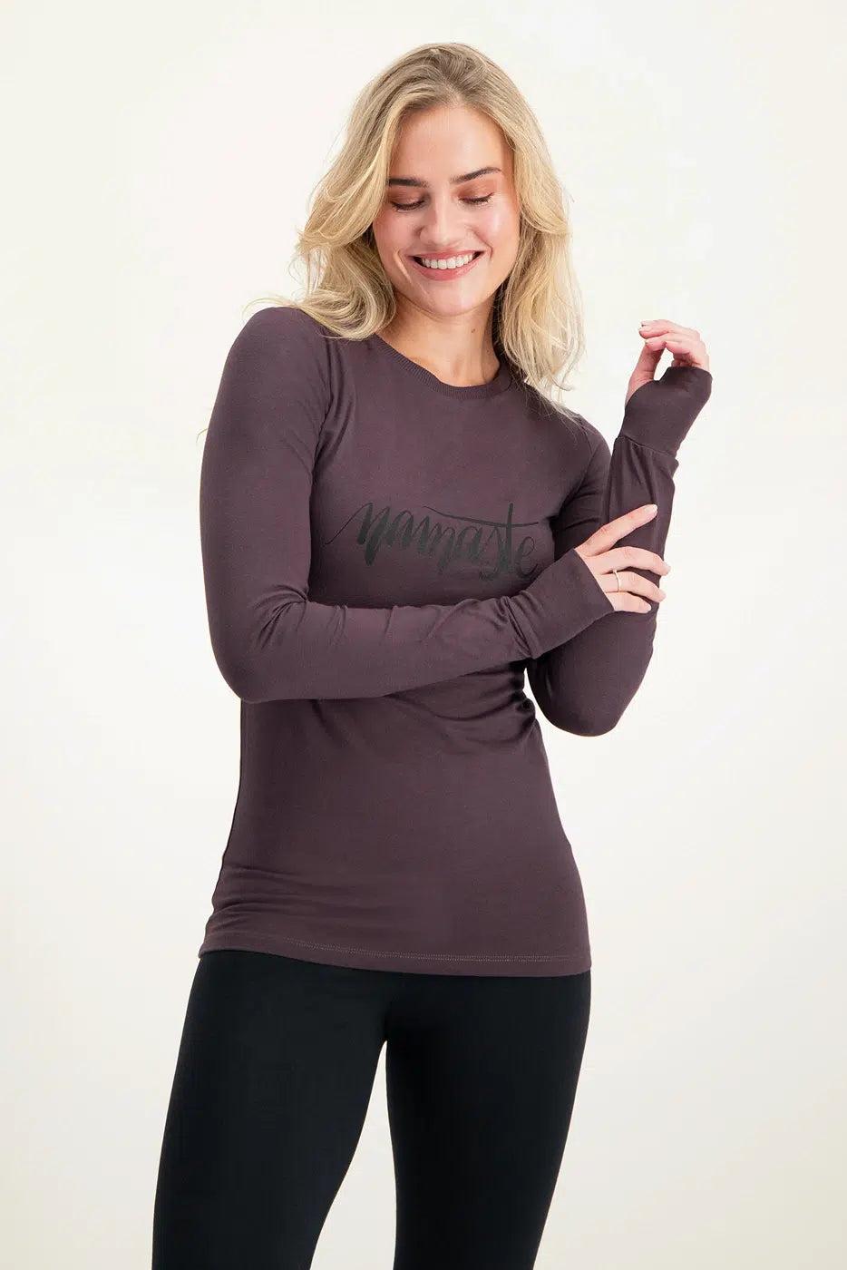 urban goddess Namaste Core Yoga Longsleeve - Berry
