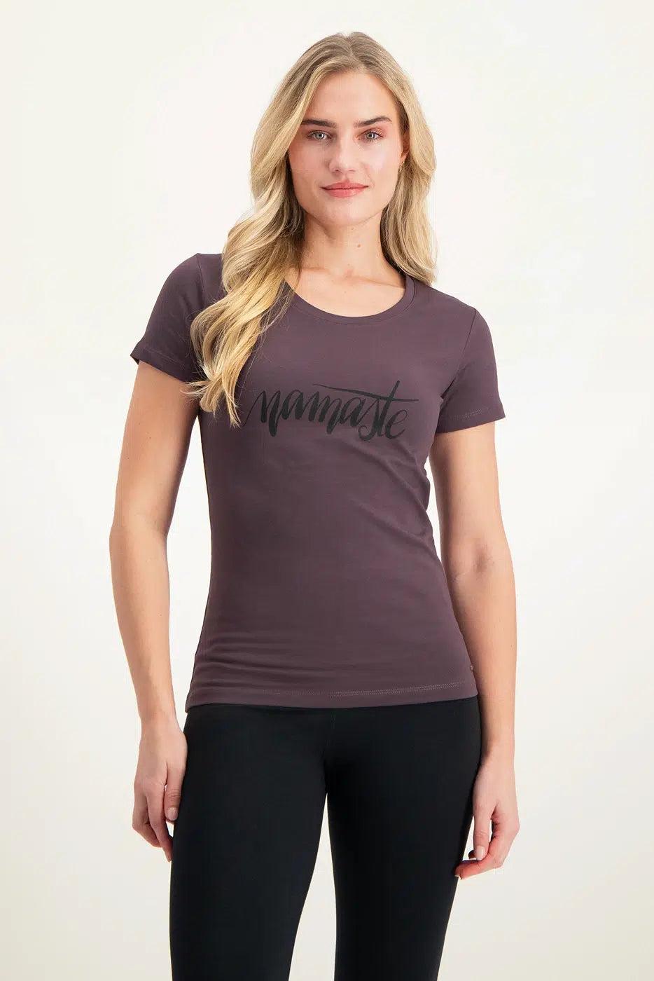 urban goddess Namaste Core Yoga Tee - Berry