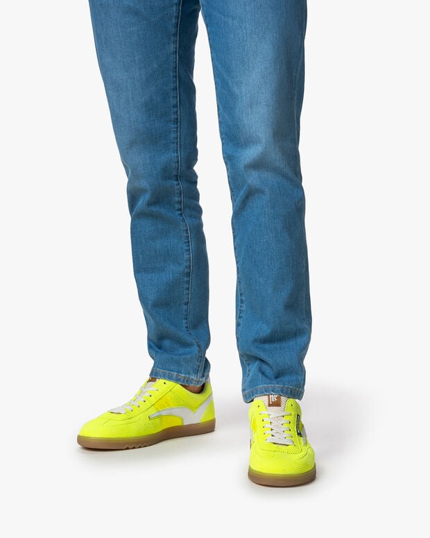 van bommel De Zaler 01.09 Geel