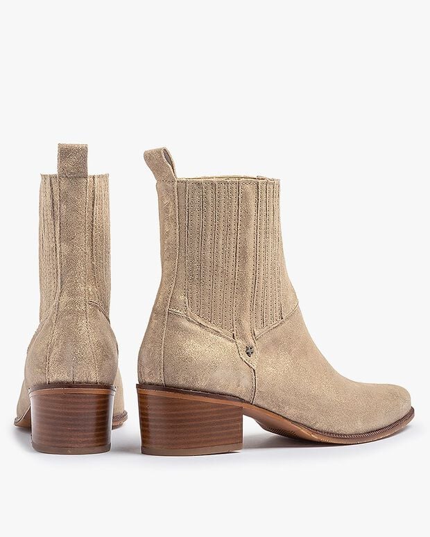 Van Bommel Evi 01.08 Goud