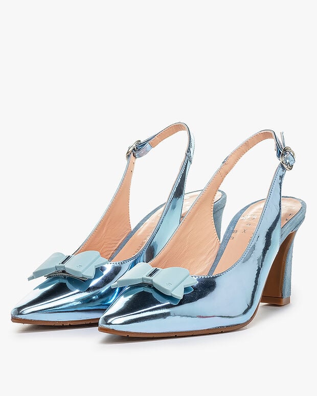 Van Bommel Giuli 02.02 Lichtblauw