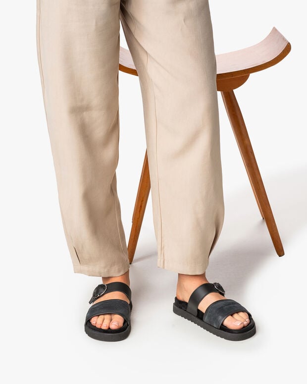 van bommel Karli 01.02 Zwart