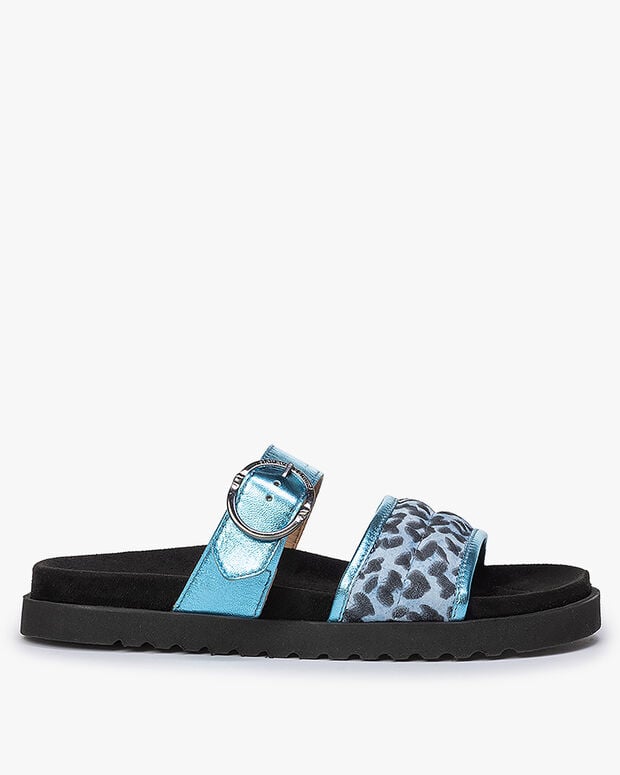 Van Bommel Karli 01.04 Lichtblauw