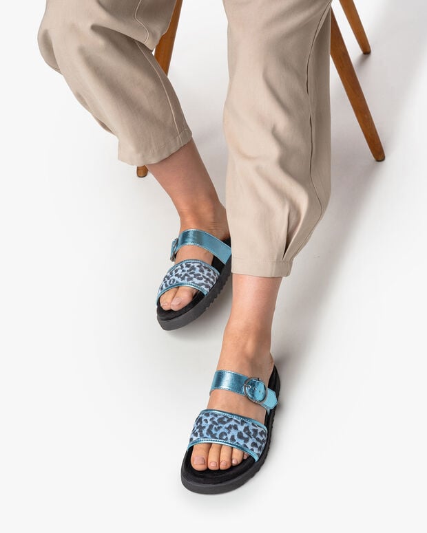 van bommel Karli 01.04 Lichtblauw