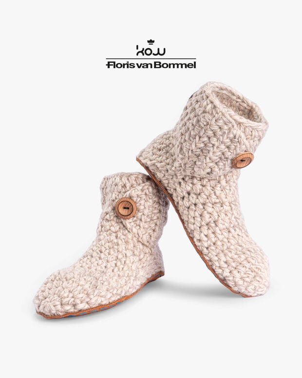 van bommel Kingdom Of Wow sloffen zand Zand