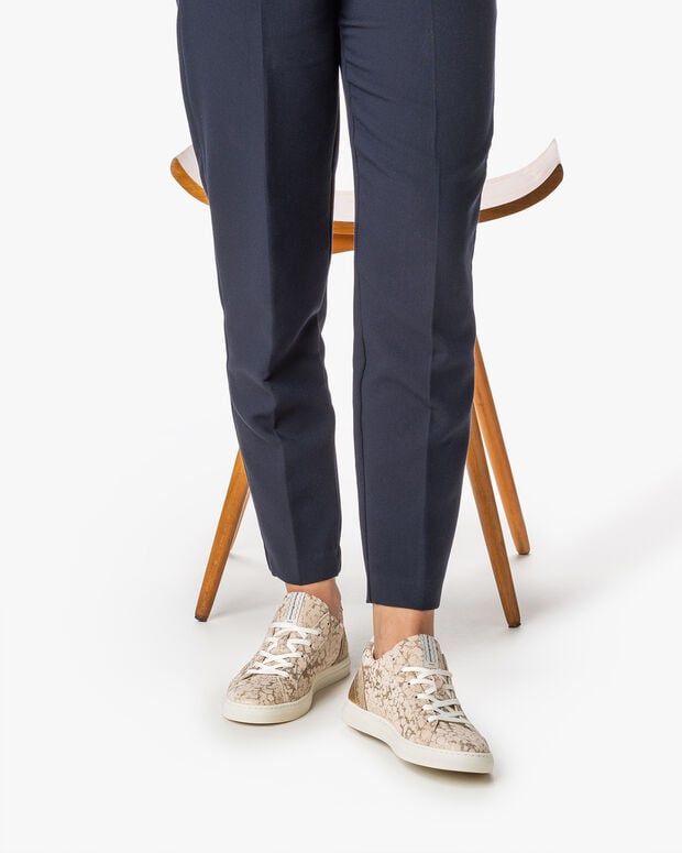 van bommel Minni 03.02 Goud