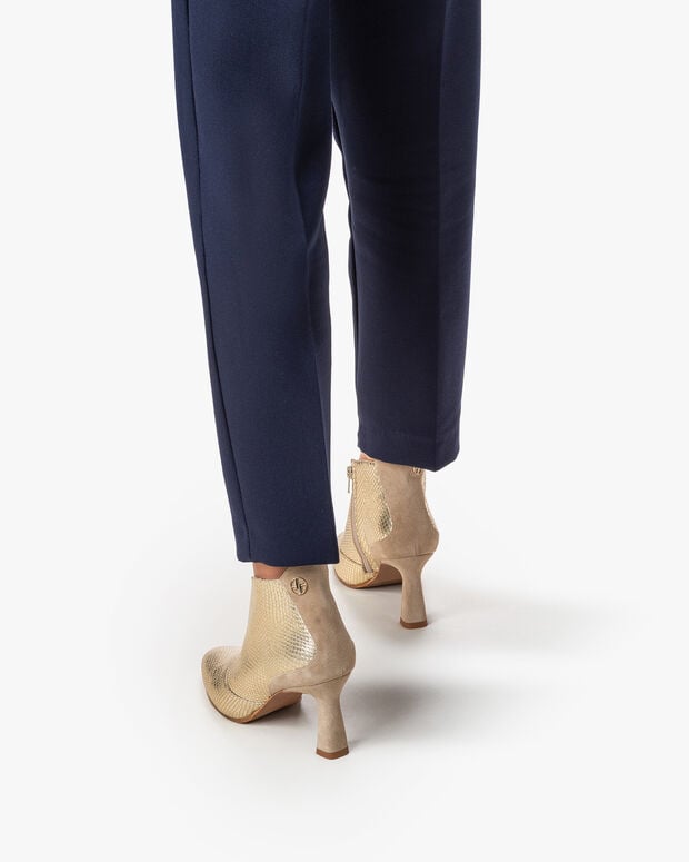 van bommel Saxi 04.05 Goud