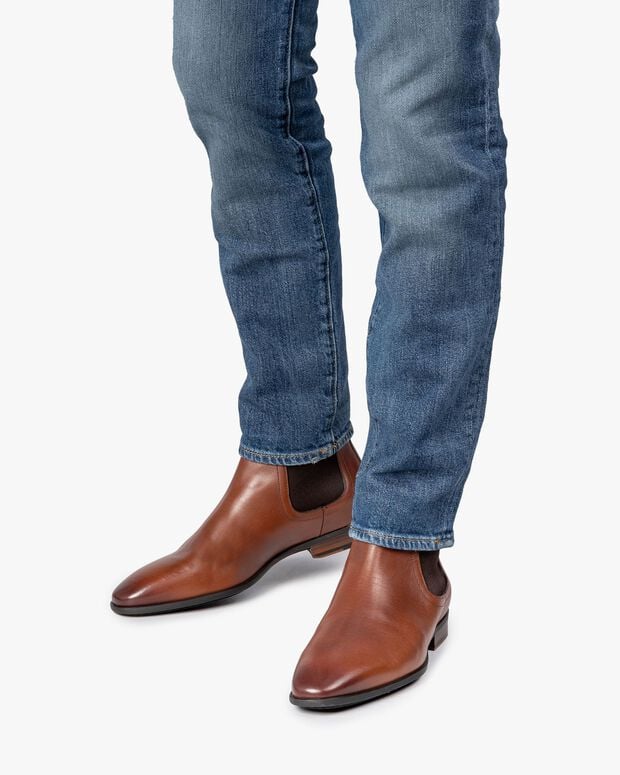 van bommel Sella 05.03 Cognac