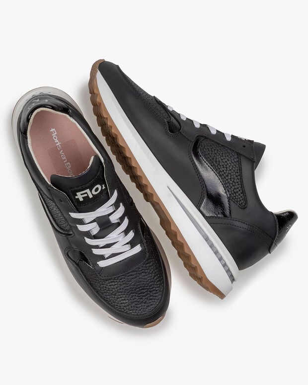 Van Bommel Sumi 03.18 Zwart