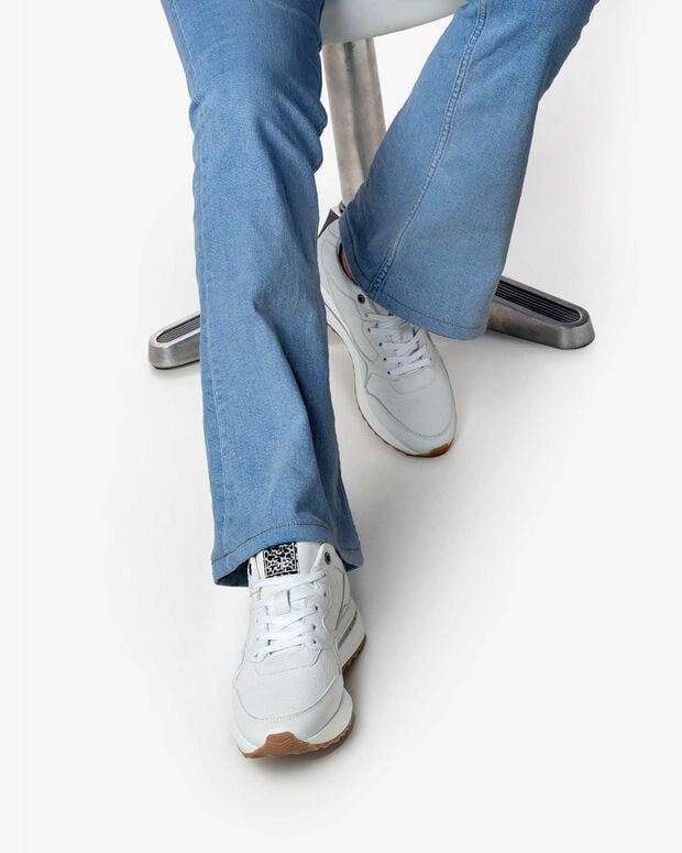 van bommel Sumi 06.11 Wit