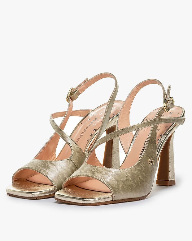 Van Bommel Tami 02.07 Goud