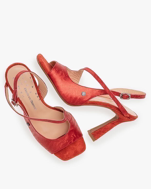 Van Bommel Tami 02.08 Rood