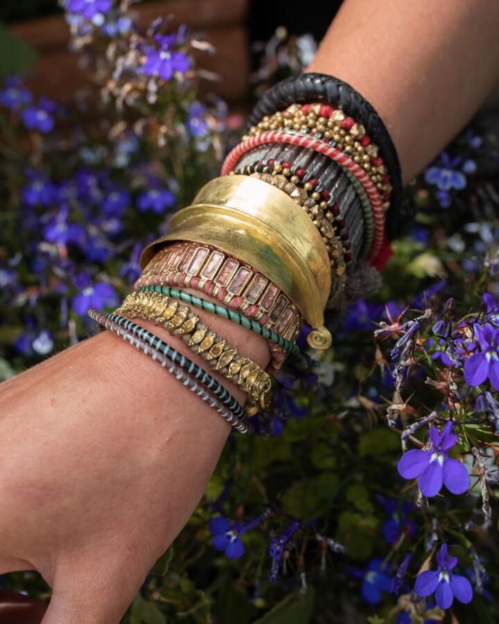 Van Verre Flipflop Armbanden Kleuren Mix