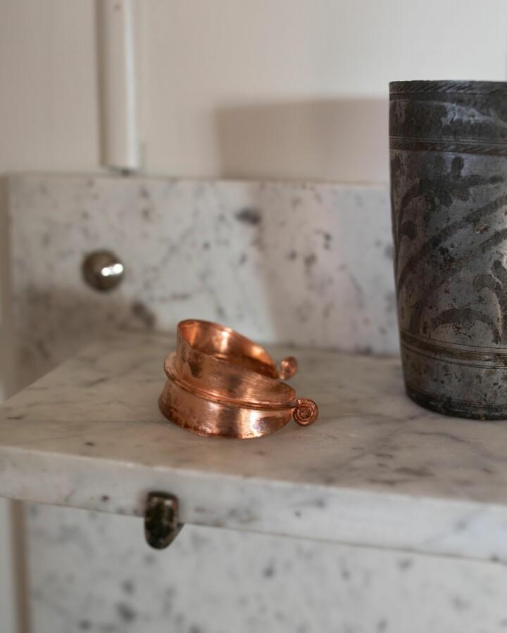 van verre Fulani armband koper