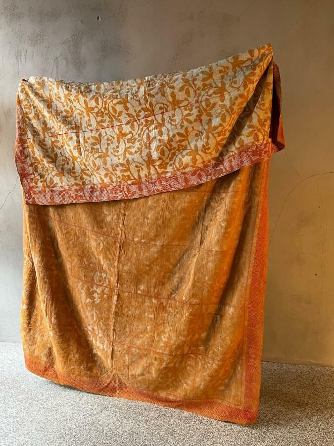 van verre kantha sari deken artist