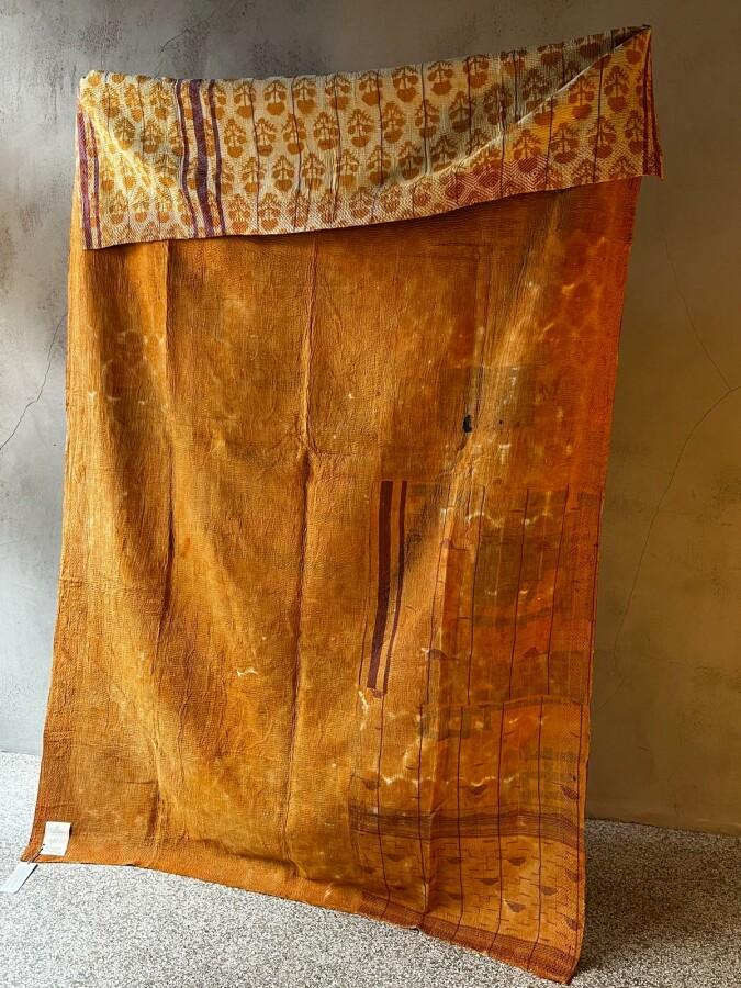 van verre kantha sari deken artist
