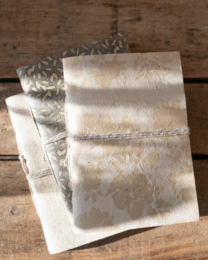 Van Verre Lokta Papier Notitieboekje M Sneeuw Wit