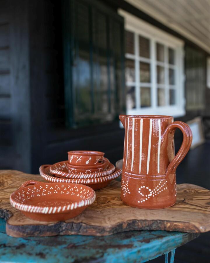 van verre Waterkan aardewerk recht 18cm
