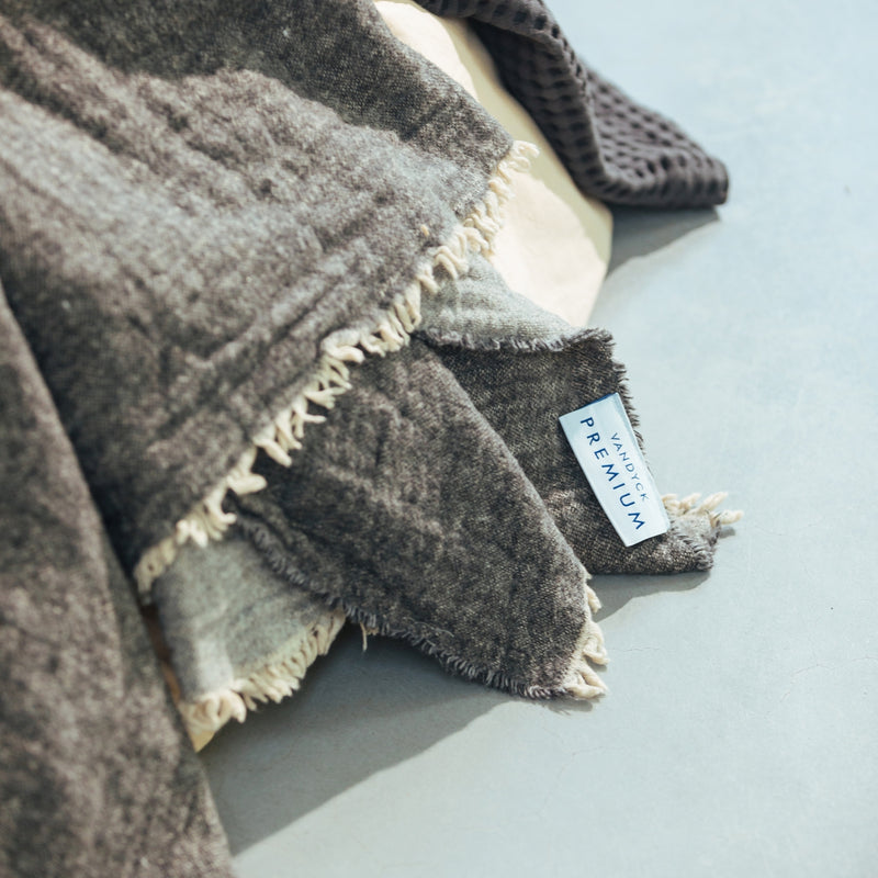 Vandyck HOME 81 Plaid | Fudge Multi