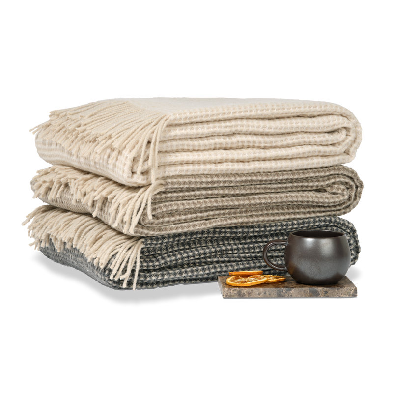 Vandyck HOME 95 Plaid | Cream Tan Blue Ink