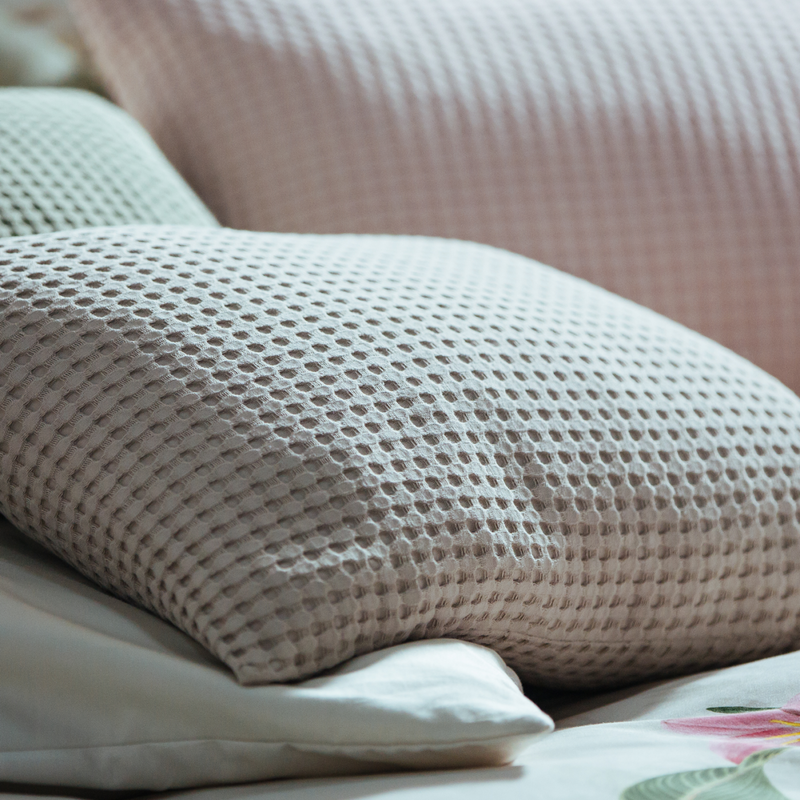 Vandyck HOME PIQUE | Stone Lavender Blue