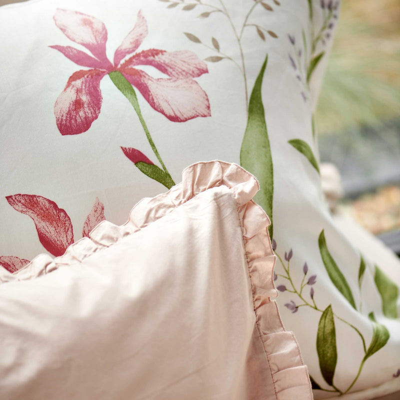 Vandyck SERENE FLOWER Dekbedovertrekset | Offwhite