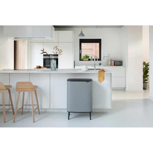 Vtwonen Bo Touch Bin Hi Met 2 Binnenemmers 2 X 30 Liter - Mineral Concrete Grey