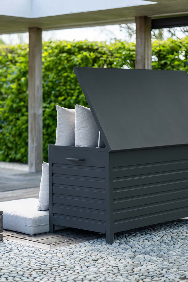 Vtwonen Cambridge Kussenbox - Aluminium - 155x97 Cm - Carbon Black