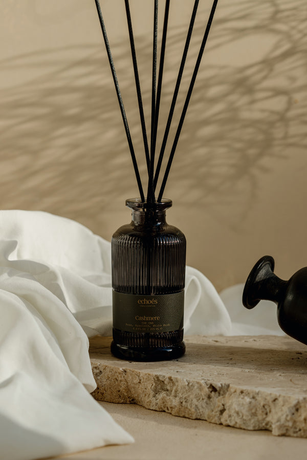 Vtwonen Echoeslab Geurstokjes Muscorave - Natuurlijke Geurstokjes - 200 Ml