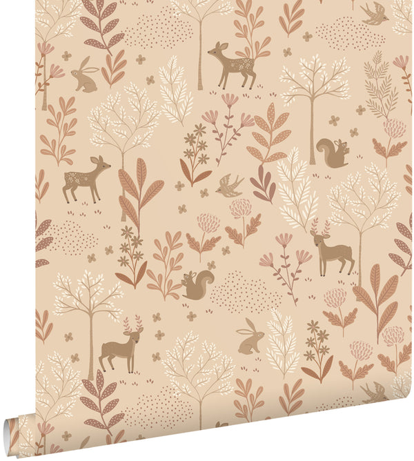 vtwonen ESTAhome behang bos met bosdieren licht terracotta - 50 x 900 cm - 131229
