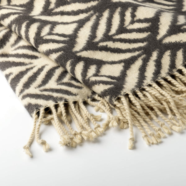 Vtwonen Hoii Plaid Alexandra - 150x200 Cm - Charcoal Gray - Antraciet