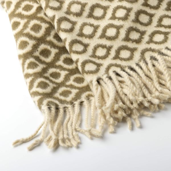 Vtwonen Hoii Plaid Isabella - 150x200 Cm - Military Olive - Groen