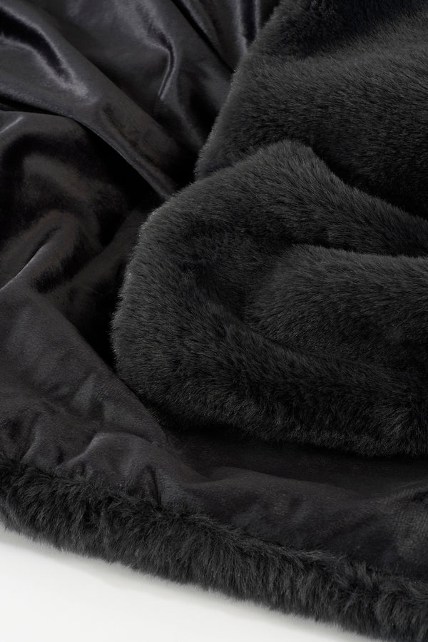 Vtwonen In The Mood Collection Bronte Fleece Deken - L200 X B150 Cm - Zwart